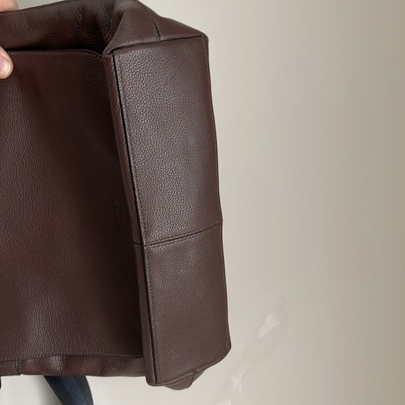 Coach Massager Leather Man Bag - Picture 7 of 8